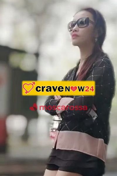 Nuova ragazza orientale