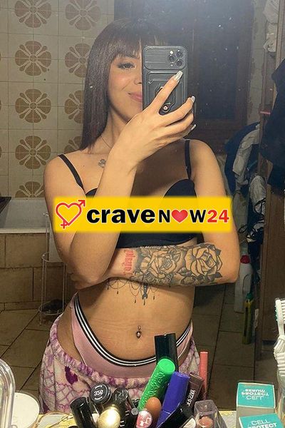 SONO A PRATO NON RAGGIUNGO HO 20 anni italiana anche MISTRESS O VIENI A SCOPARMI CHIAMAMI O SCRIVIMI