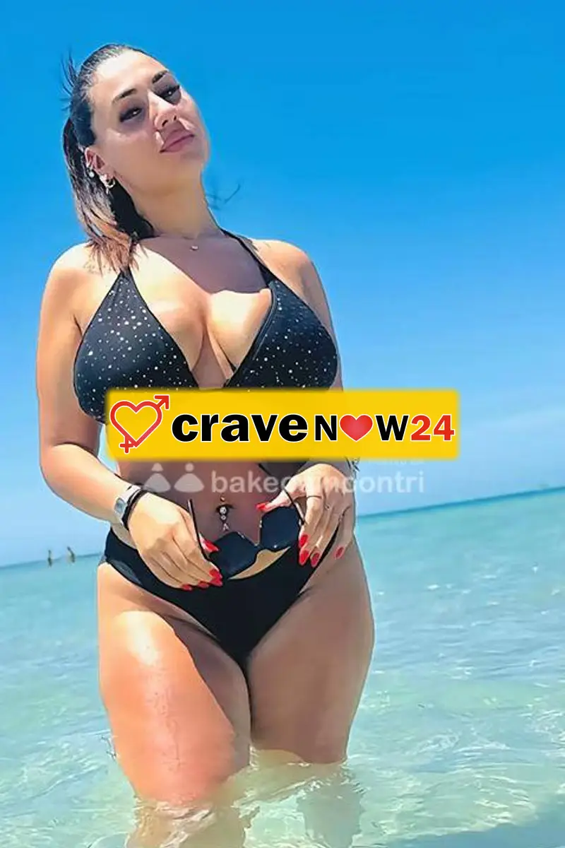 Poggio franco Melania massaggi Doccia erotica più tantra nel futon, tettona 7 naturale solo per cavalieri educati, solo italiani