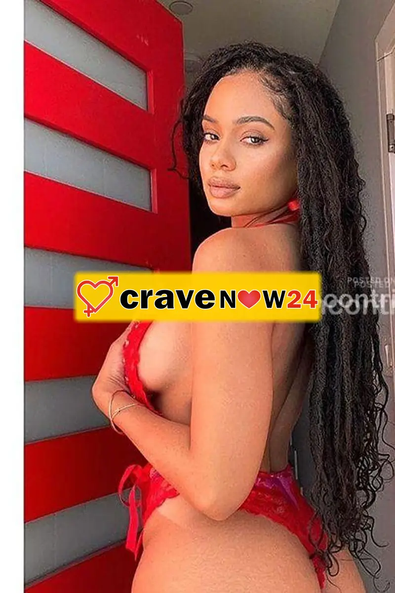 NURI SUPER BAMBOLA ALTAMENTE SEXY ED EROTICA