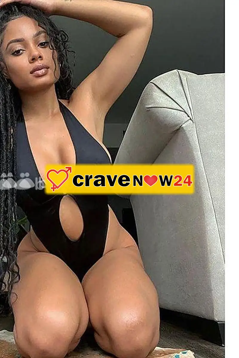 NURI SUPER BAMBOLA ALTAMENTE SEXY ED EROTICA