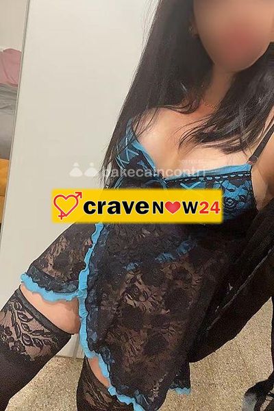 Italiana prima volta lato B. Venuta sul seno