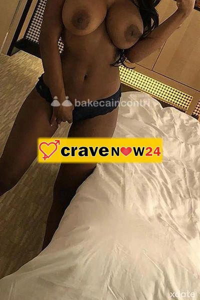 NEW ENTRY - MASSAGGIATRICE 23ENNE QUALIFICATA NEI MASSAGGI EROTICI, CON UN GRAN BEL SENO NATURALE CHE TI FARA' IMPAZZIRE.... (VEDI FOTO)