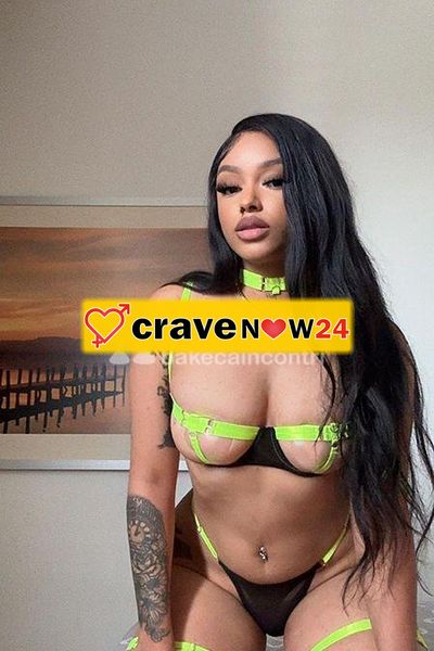 NEW ENTRY - MASSAGGIATRICE 23ENNE QUALIFICATA NEI MASSAGGI EROTICI, CON UN GRAN BEL SENO NATURALE CHE TI FARA' IMPAZZIRE.... (VEDI FOTO)