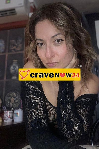 New new .Ritornata a Napoli per i miei amati clienti e i nuovi .Italo ungherese disponibile per gente seria . Foto reali, disponibile solo oggi fino
