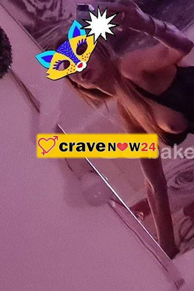 Noemi italiana🇮🇹🇮🇹🇮🇹🇮🇹