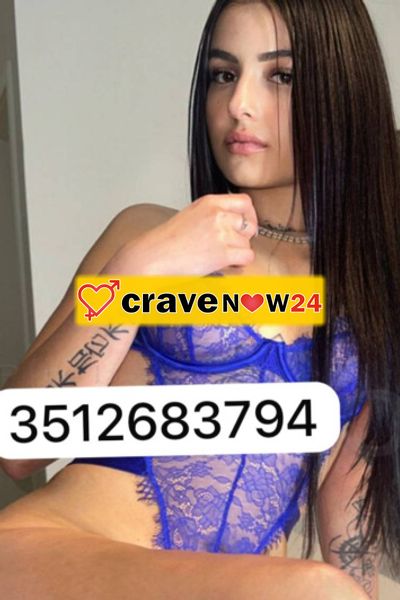 Ragazza molto calda addatta a soddisfare la tua essigenza tesoro