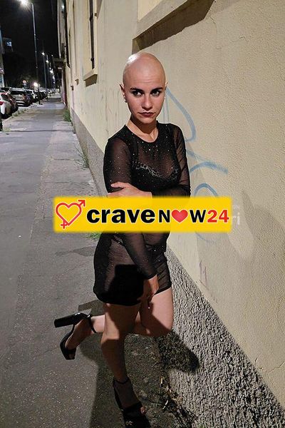 Rebecca 💋 focosa e ardente di voglia 🇮🇹italiana💯% come in foto😍la vera dea del sesso 😏