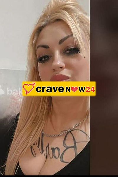 Bambolina bionda x video chiamata hot e sex chat