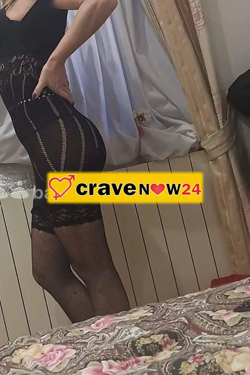 ITALIANA EX IMPIEGATA A VIGEVANO...LA DIFFERENZA!