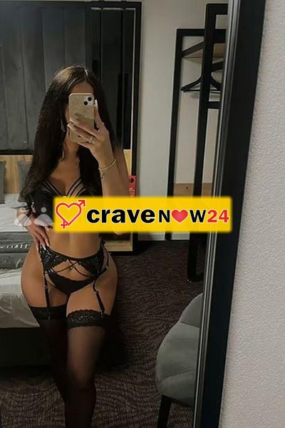 LUNA A NOVARA COSI SNELLA MORA SEXY PROFUMATA AMANTE MOLTO CARINA