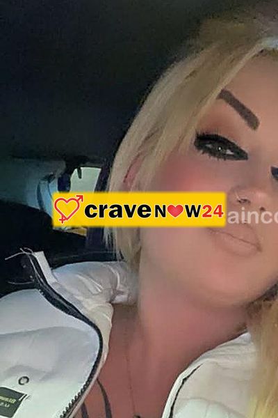 Bambolina bionda x video chiamata hot e sex chat