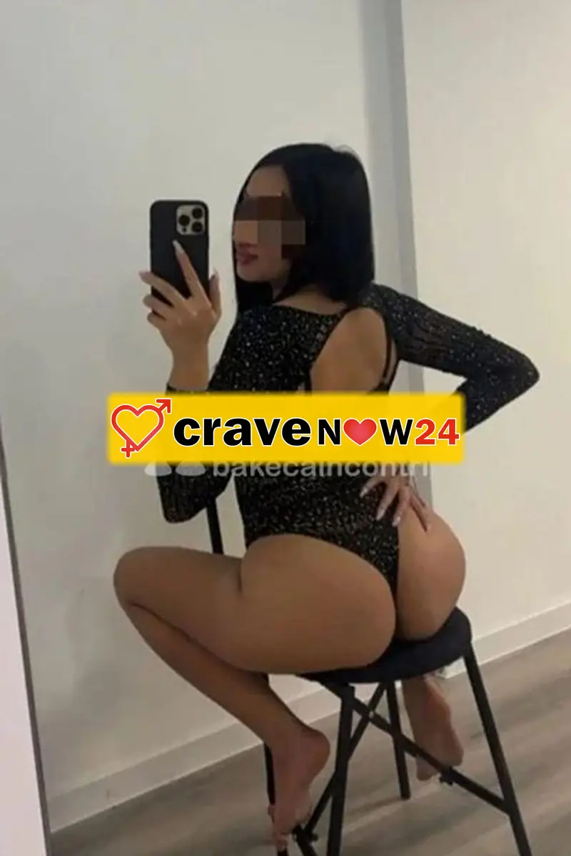 AMO ESSERE LECCATA DAVANTI E DIETRO, TUTTO CON CALMA, PASSIONALE E SENZA TABU'💋💋
MOLTO DOLCE! BEL VISO