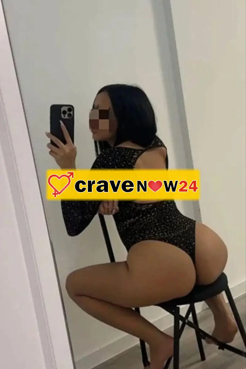 AMO ESSERE LECCATA DAVANTI E DIETRO, TUTTO CON CALMA, PASSIONALE E SENZA TABU'💋💋
MOLTO DOLCE! BEL VISO