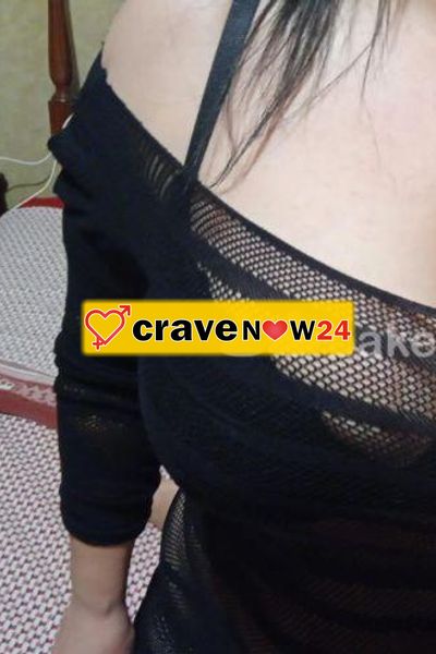 Novita assoluta a Cantu ❤Sofia  ❤La mia eleganza e raffinatezza dolcezza e sono molto solare e mi piace tantissimo divertirmi!