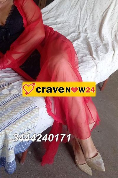 NOVITA A A JESOLO ! APPENA ARRIVATA ! 🔥LAURA Ungherese 40 anni, Milf mora mozzafiato 🔥