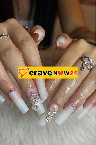 20 enne ITALIANA ! Lato A o PRELIMINARI O SCHIAVI MISTRESS STRAPON E UMIGLIAZIONI, SOLO ITALIANI ❤️🙏🏻chiamami Linea normale se non rispondo sms