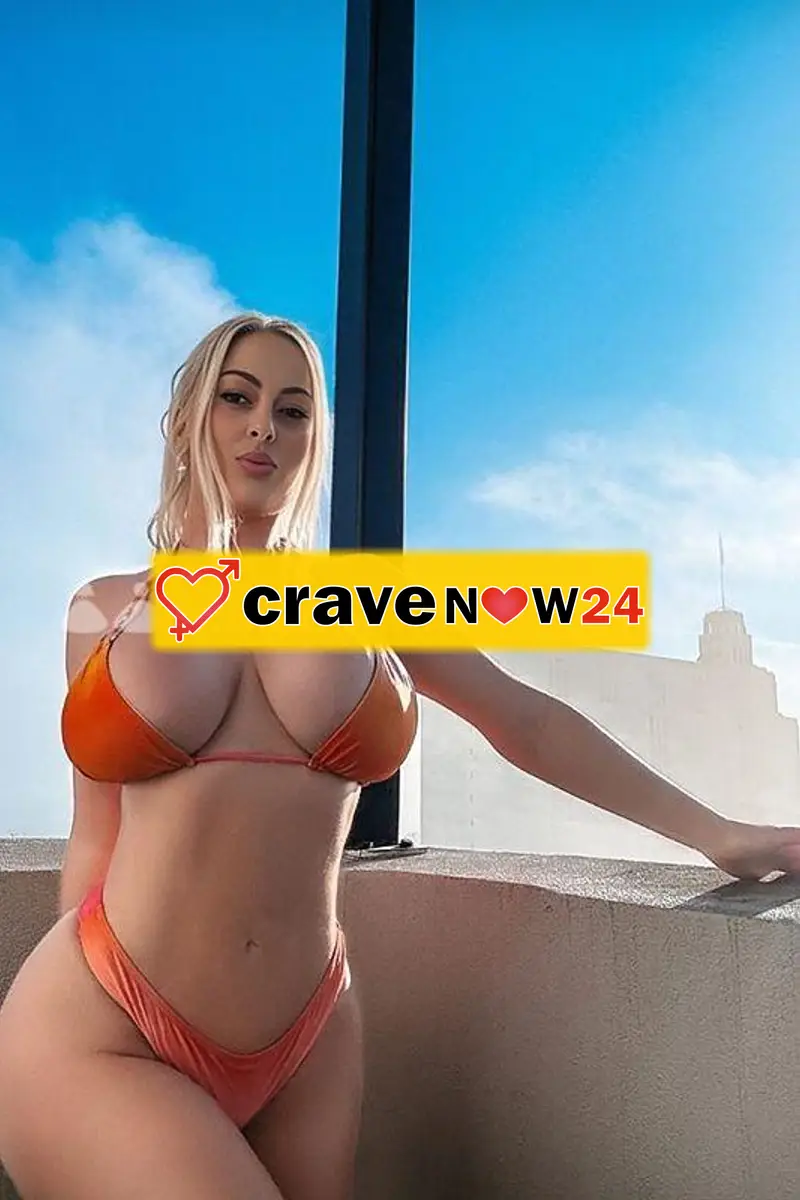 ---nuovissima strabellissima bambola ( ❤️ ❤️ ) fondo schiena (da paura unico bellissimo) (foto reali 100%) sexy con delle bellissime tette sode tutte