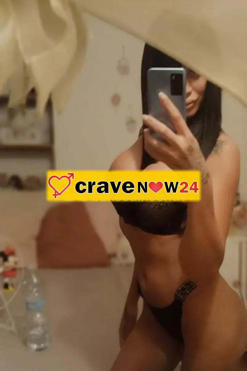 Ginevra modella 27 anni italiana foto reali solo per italiani distinti 👑🇮🇹