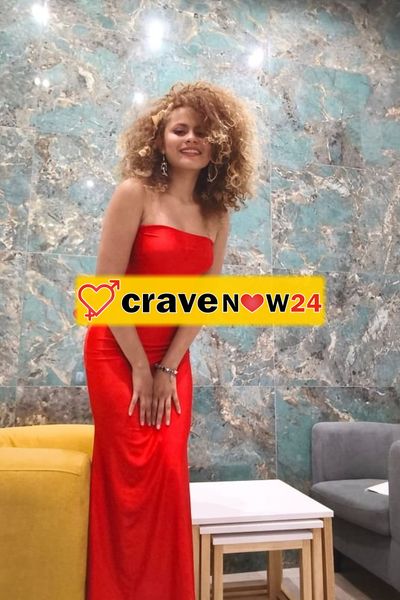 NOVITA APPENA ARRIVATA Sono una donna SPAGNOLA bellissima, formosa, frizzante, giocosa e maliziosa.