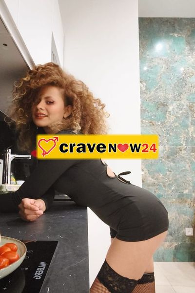 NOVITA APPENA ARRIVATA Sono una donna SPAGNOLA bellissima, formosa, frizzante, giocosa e maliziosa.