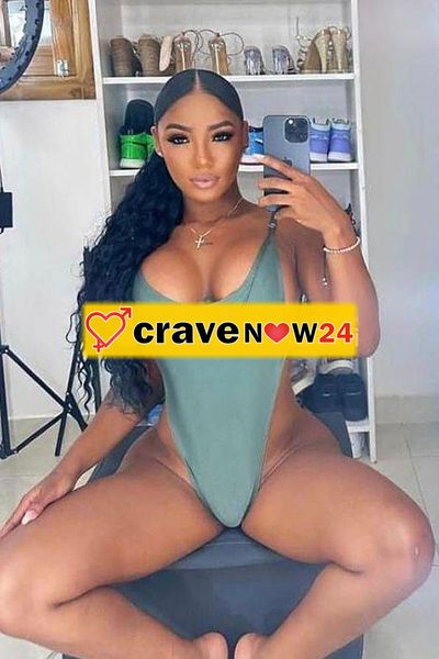 Prima volta a Pescara pompino da Oscar 😘😋🤤 ragazzina