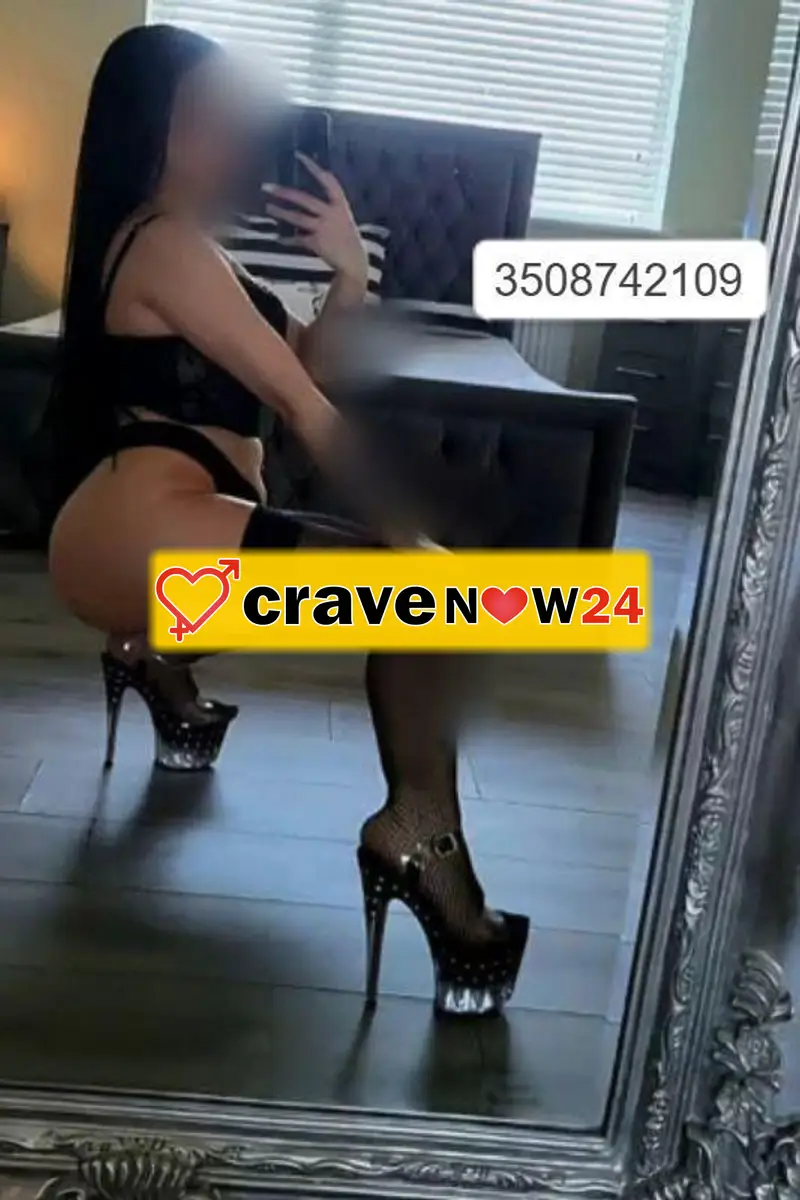 *RITORNATA IN CITTÀ PER POCHI GIORNI RAGA MORA  MASSAGGIATRICE 27 ANNI ITALIANA🍓 UN INFOMANE SENZA LIMITI🔥 POMPINO SCOPERTO🐷 FOTO💯REALI