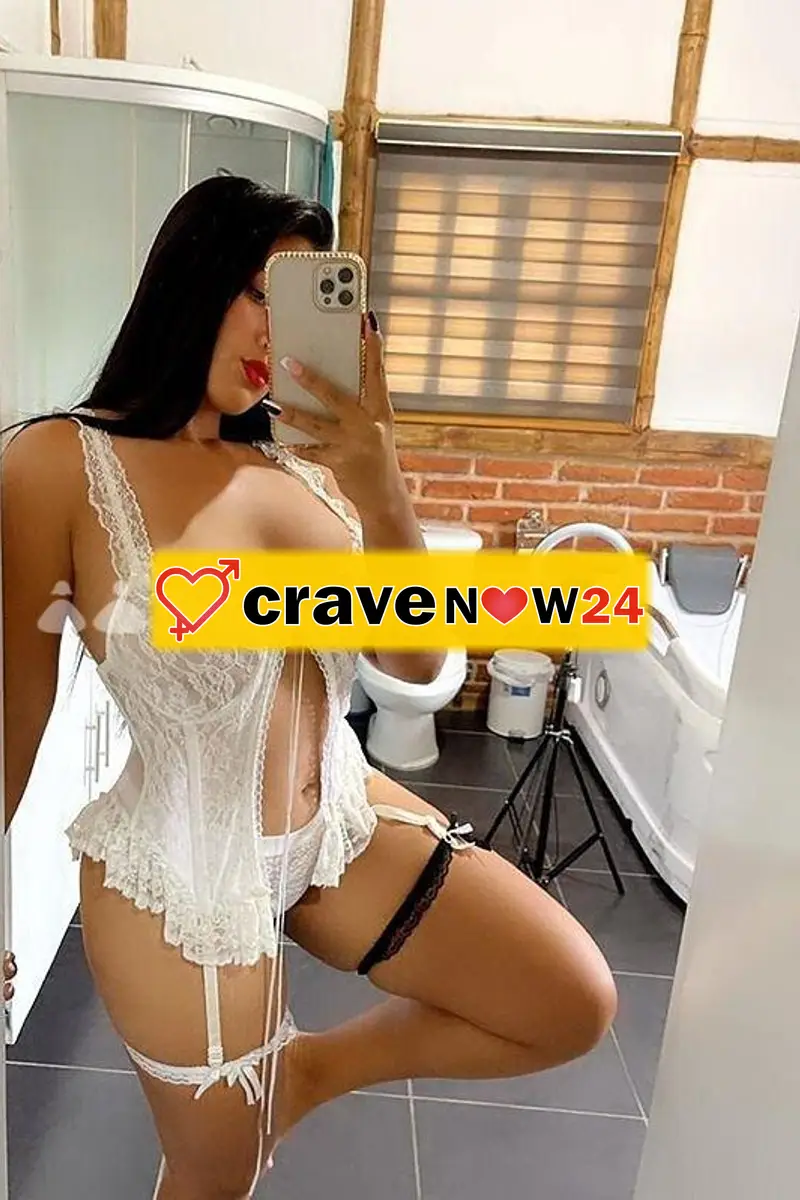 MONICA Bellissima ragazza Appena arrivata !!!!!! Fantastica, golosa,caldissima e supersexy!!!