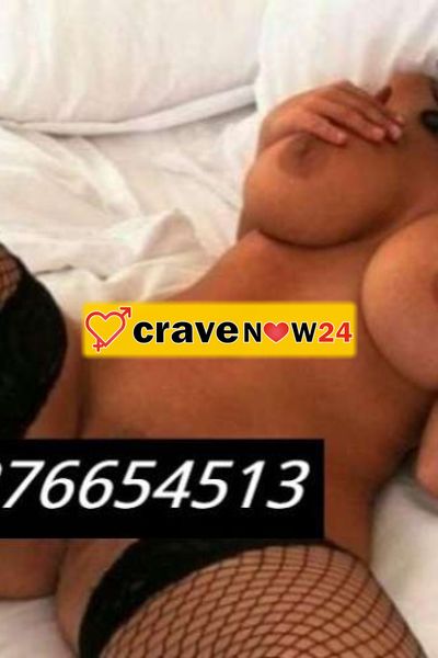 FOTO REALI *PICCANTE TENTAZIONE TUTTA DA GUSTARE SENZA FRETTA!! BRAVISSIMA NEL POMPINO LENTO PUOI GIRARMI E SCOPARMI PER BENE