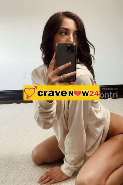 ISABEL APPENA ARRIVATA 💦 ADORO SENTIRE LA TUA LINGUA CALDA CHE SALE LUNGO LE MIE COSCE 💋❤