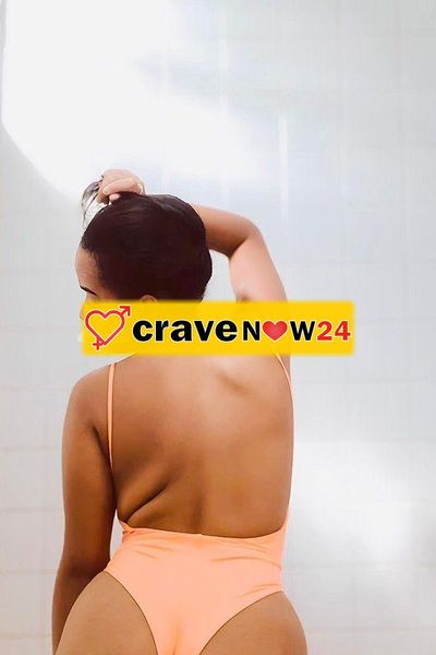 25 anni 🫦
Desideri vivere un'avventura bollente?
Allora sei nel posto giusto!
Ti offro servizi di prima classe e non lascerò nulla a de