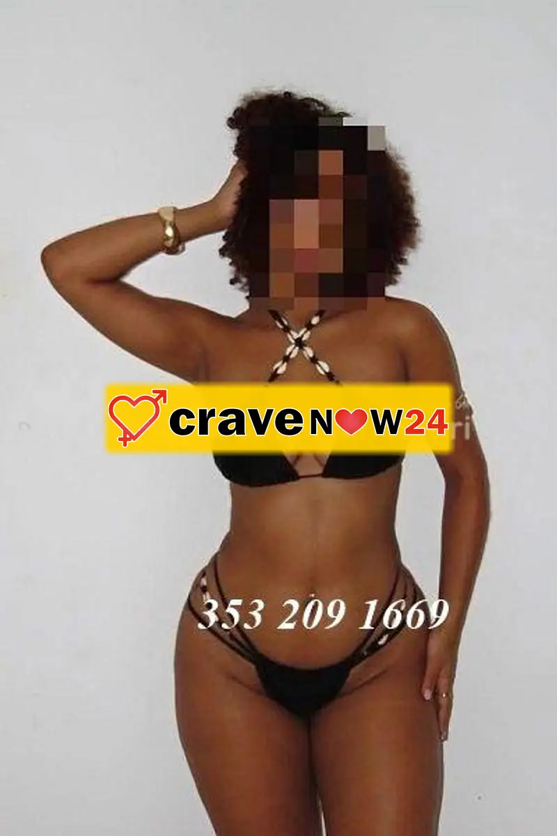 VIOLETTA !!!... LA PIU CARINA PORCELLINA VIENI A FARTI LA MIGLIORE SCOPATINA... COMPLETISSIMA PRONTA PER ESAUDIRE LE TUE FANTASIE!