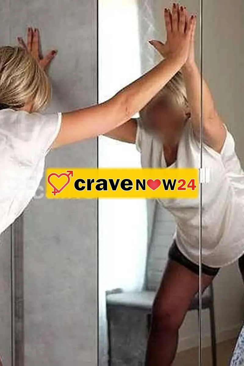 Donna bresciana italiana 45 anni in camper