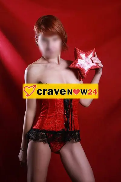 ITALIANA,BISEX,SQUIRTY,GFE,SLAVE GEISHA,PORCA ma con CLASSE,BACIO con PASSIONE,FACCIO MASSAGGI,ORALI AL NATURALE,GIOCHI DI RUOLO,ecc…tutta da scoprire