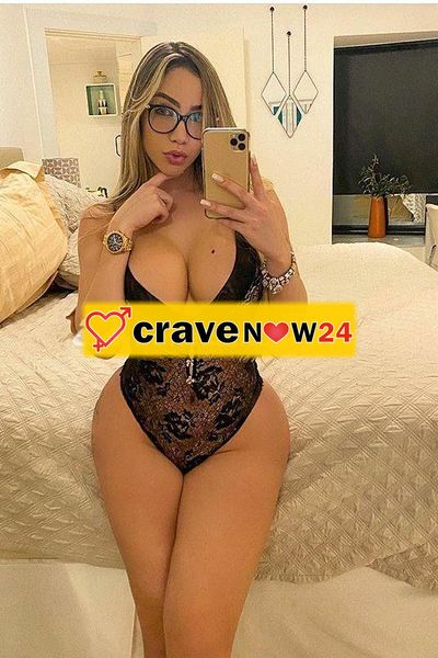 SIDERNO BOMBA 🔥 DELIZIOSA E DISPONIBILE PER PRELIMINARI INCENDIARI! pompino stile gola profonda, con una sborrata che ingoio fino all'ultima goccia.