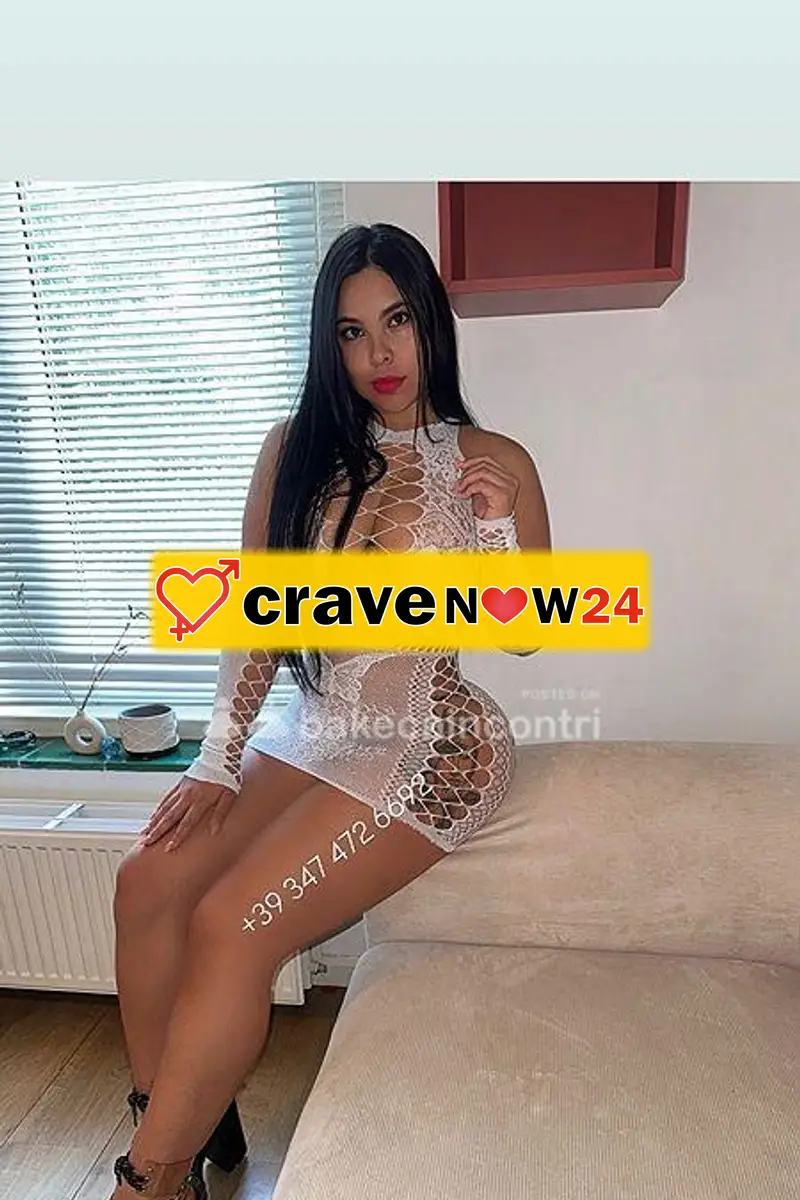 Ciao a tutti, sono Cataleya. Vado a casa tua e voglio farti piacere. Sono colombiana e sono molto calda