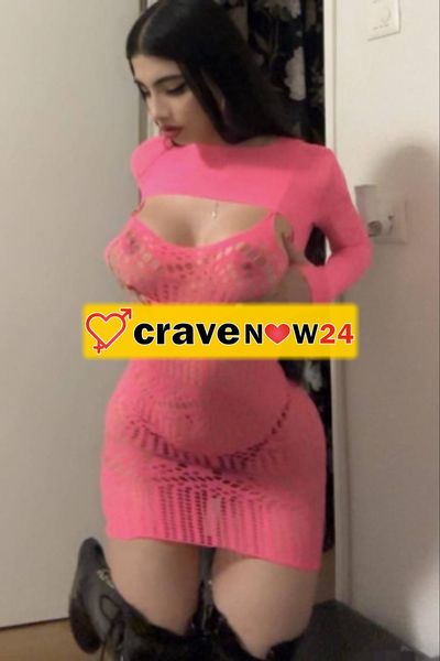 PRiMA VOLTA   Sofía tetona massagiatrici pompino brodoso regina dello squirting,piogia dorata