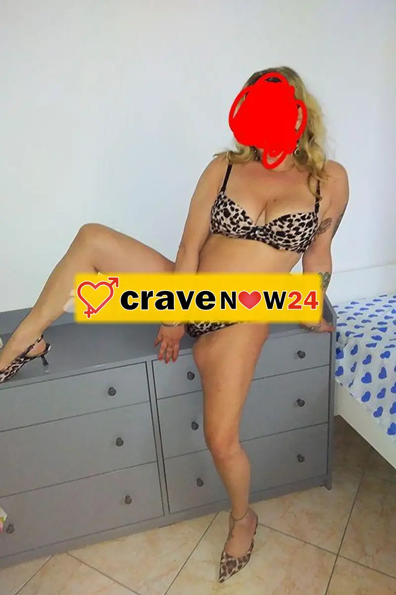 NEW BIONDA NAPOLETANA SUPER COMPLETA DISPONIBILE FINO A TARDA NOTTE SE CERCHI IL VERO SQUIRTING FACCIO AL TUO CASO SOLO ITALIANI SONO UNA VERA TROI---