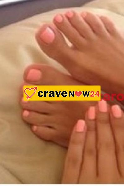 Miggiano VIENI ALLA CASA DELLA TROlA ...🏼 RAGAZZA CLOE 💯% VERA
🍼GIOVANE CON TETTE GROSSE 👄🍦