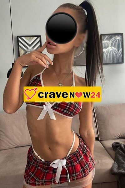 Massaggiatrice ad Albenga fino Giovedì ELEGANZA ,DISCREZIONE ,BENESSERE..