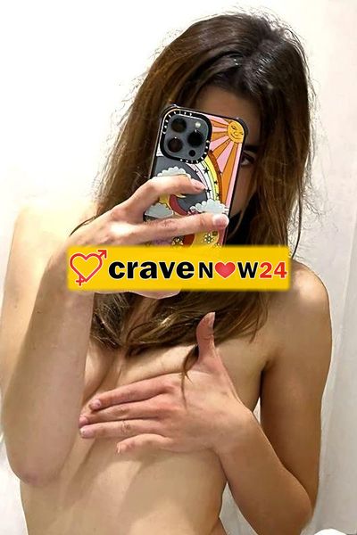 PRIMA VOLTA A MILANO 🇮🇹ITALIANA, 29 ANNI. Per ogni petalo di rosa che mi darai, più felice mi farai!!!🇮🇹