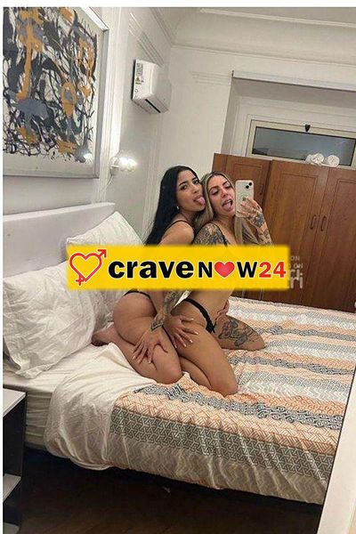 PORCA SBORRATA IN CULO BOCCA DI POR TUTTO PROSTATICO SQUINTING PIOGGIA DORATA BACIO STRAPON SONO UNA VERA MAIALONA PORCA PIU PORCA