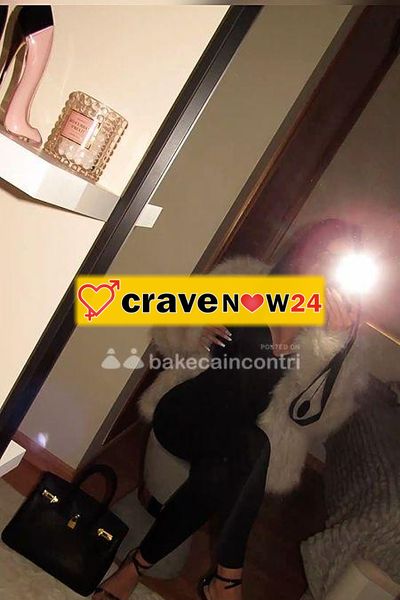 GIOVANISSIMA SENSUALE ARRIVATA DA POCO A BARI PRONTA PER RICEVERTI NELLA SUA ACCOGLIENTE LOCATION💕💕💕