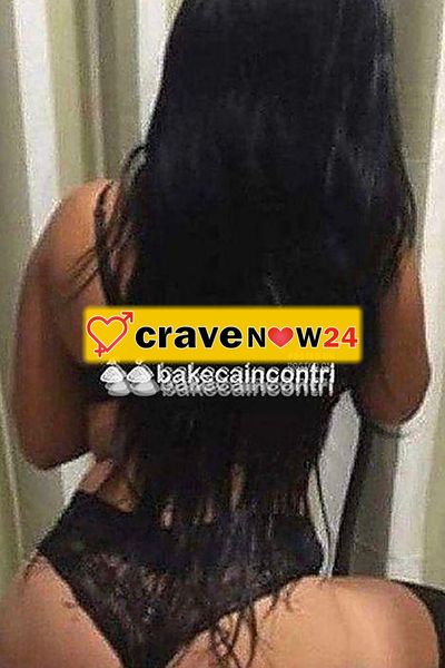 Arrivata in via Dante bassa una mora tutta da gustare completissima relax da sballo siciliana doc doc momenti piccanti da sballo