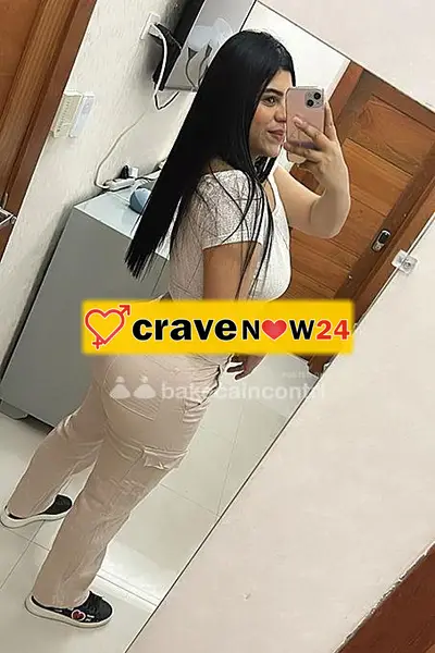 Bella culona appena arrivata 🍑😂