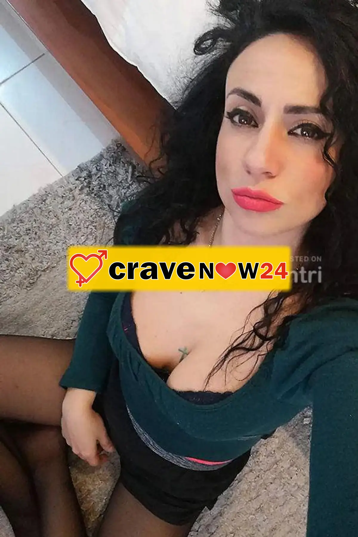 Milf videochiamata, video e foto con sex chat, padrona e piedi 🧡