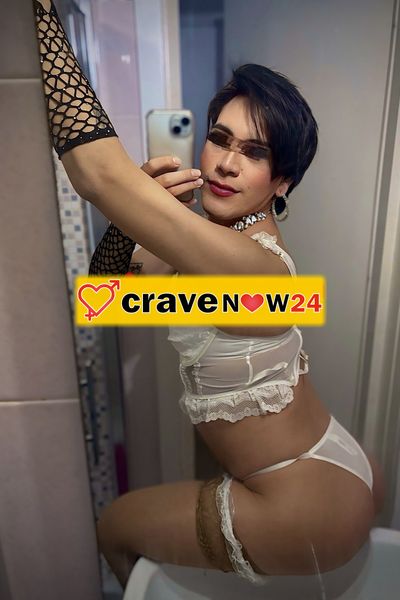 Uriel femboy