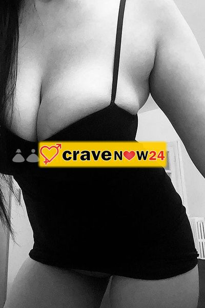 Ciao sono Erika una Top escort elegante , solare e raffinata ,molto femminile sensuale e dolce .