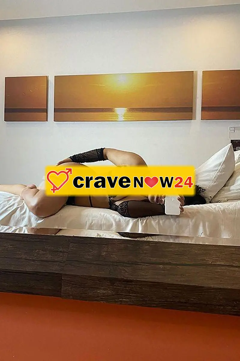 Anna 👅 Venezuelana 22 anni, il tuo sogno proibito per un momento di relax tutto nostro ❤️‍🔥❤️‍ 🔥 Ricevo e raggiungo 24/7🥰🥰 splendida e Giovanissima