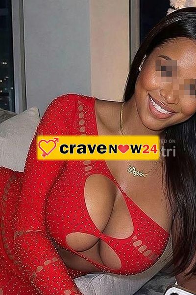 LEGNANO💋💕 novita assoluta prima volta in citta,SEXY PADRONA  💋💕molto bella per farti impazzire, una bomba sexy abile nei giochi di seduzione che ti co